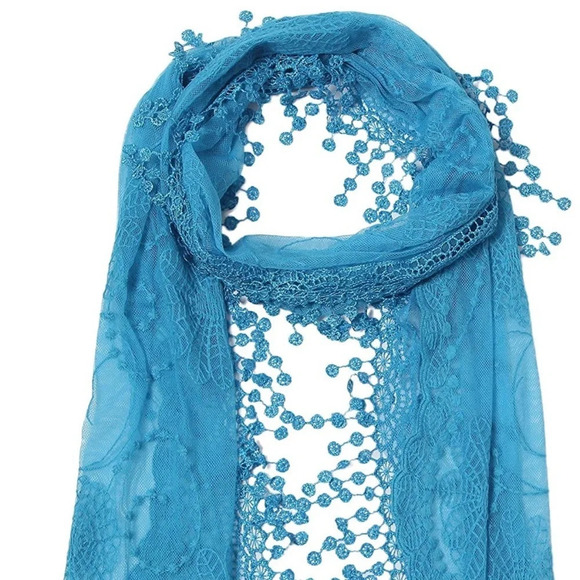 Cindy and Wendy Accessories - Lightweight Lace Shawl/Scarf